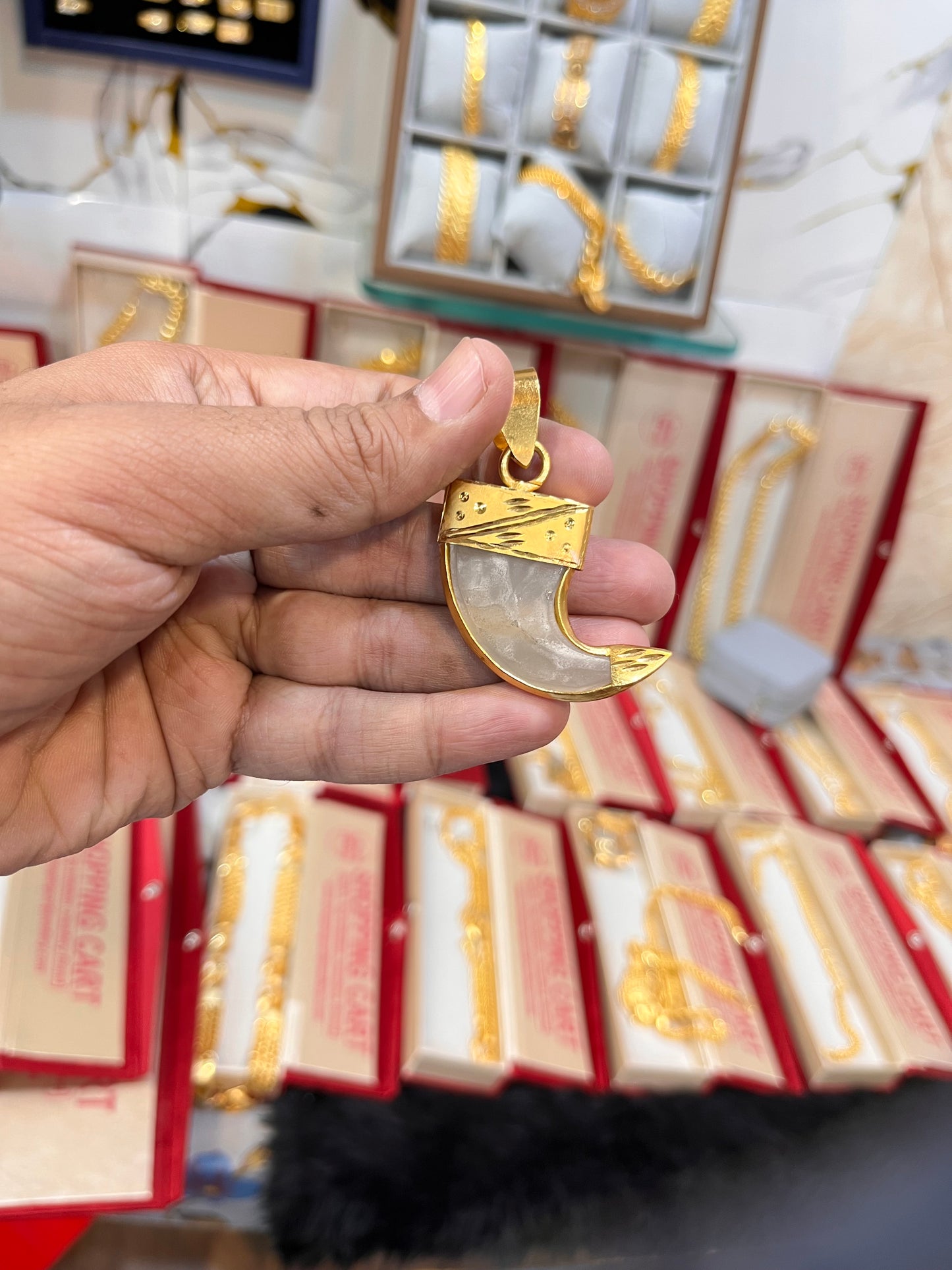 one gram gold neals jeguar design pandent