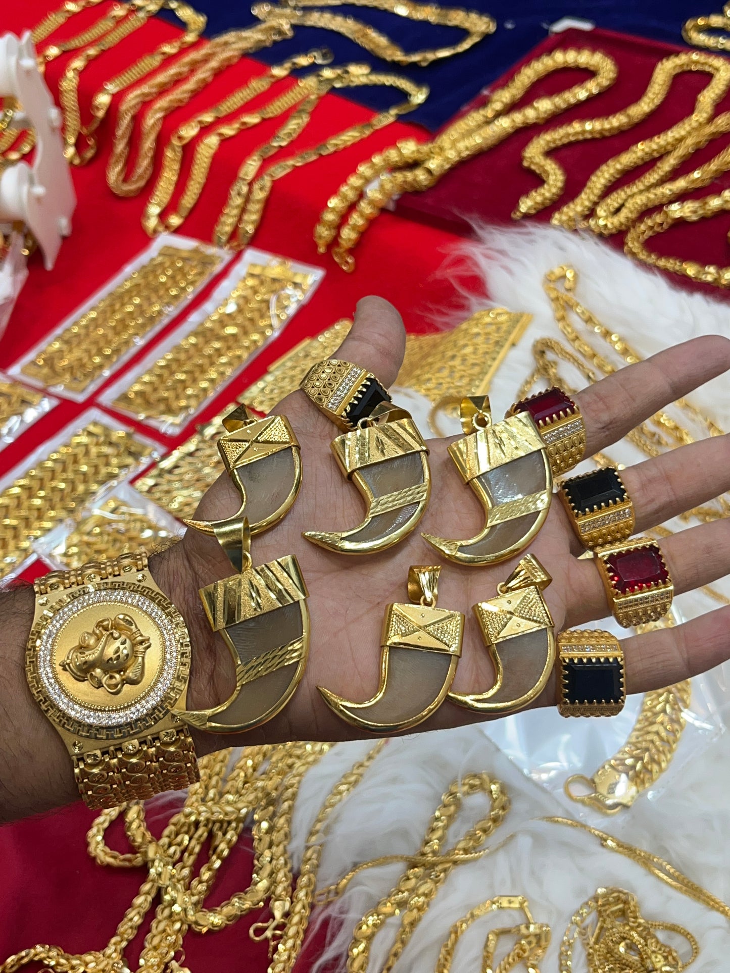 Gold plated neals design pandent premium 1piece