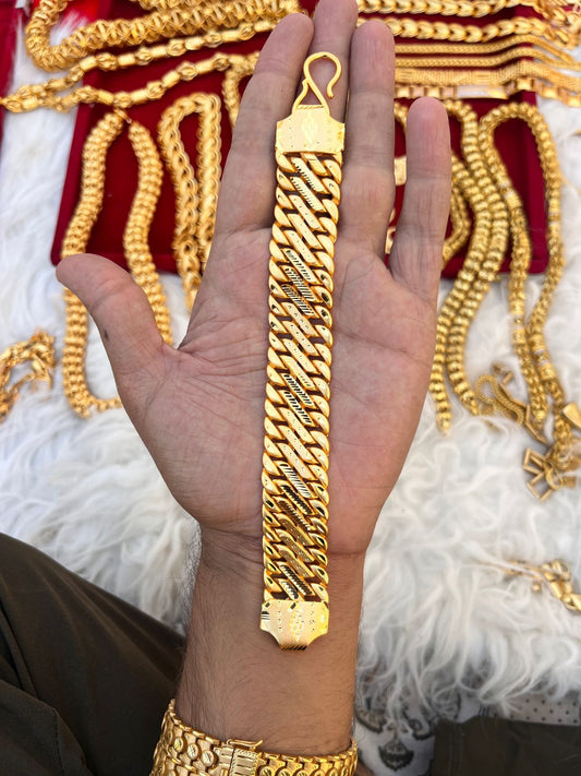 Gold plated premium design cross design bracelet