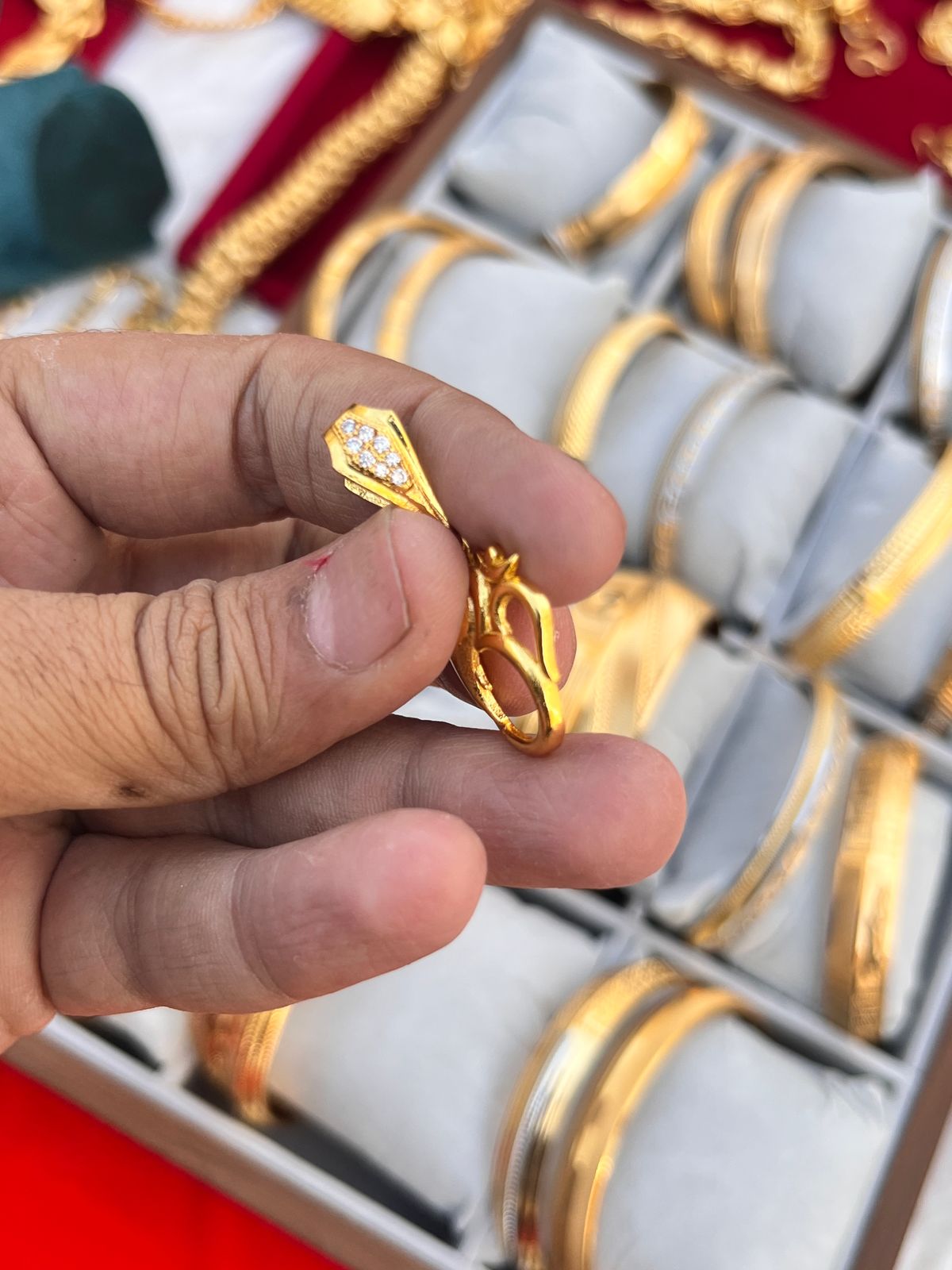 Gold plated ganesh om daimond premium small pandent