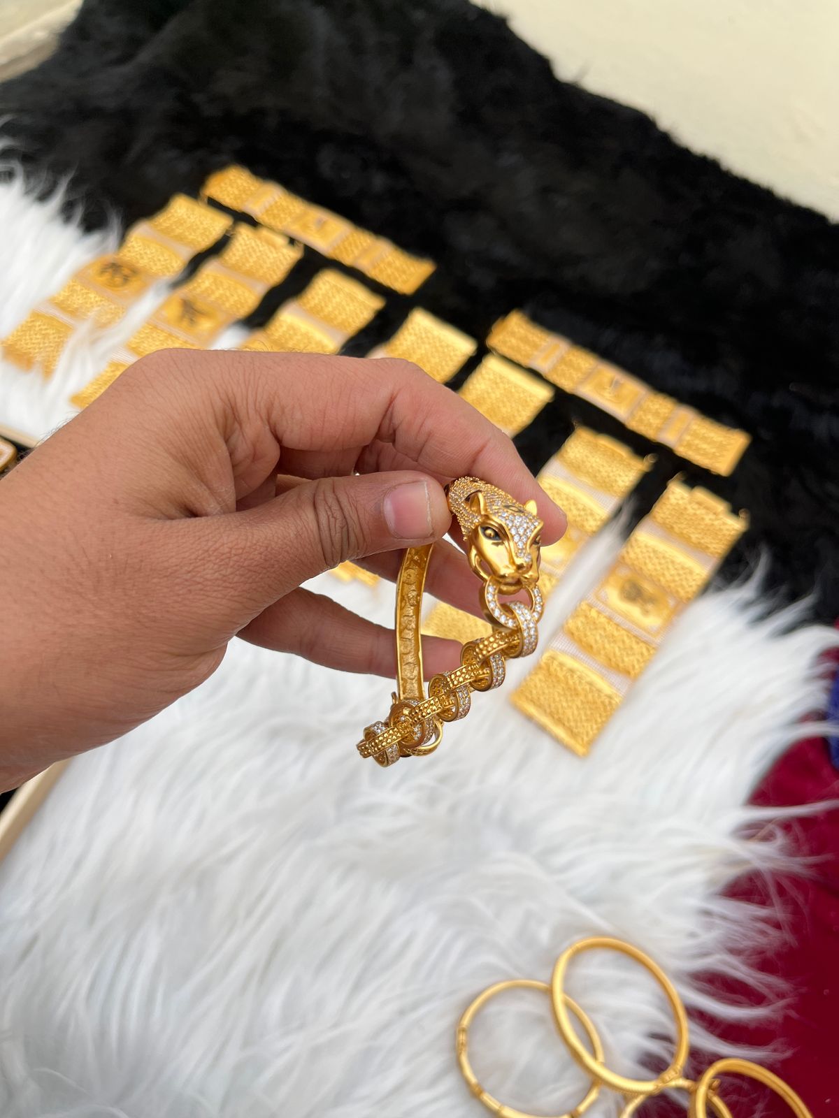 Gold plated premium jeguar design slim fold bracelet