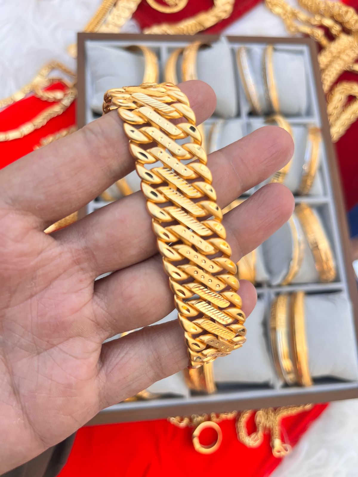 Gold plated premium design cross design bracelet