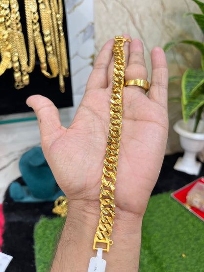 One gram gold plated premium lock design bracelet