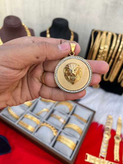 one gram gold plated premium lion round daimond high quality  pandent