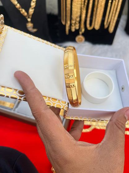Gold plated premium nakshi punjabi kada