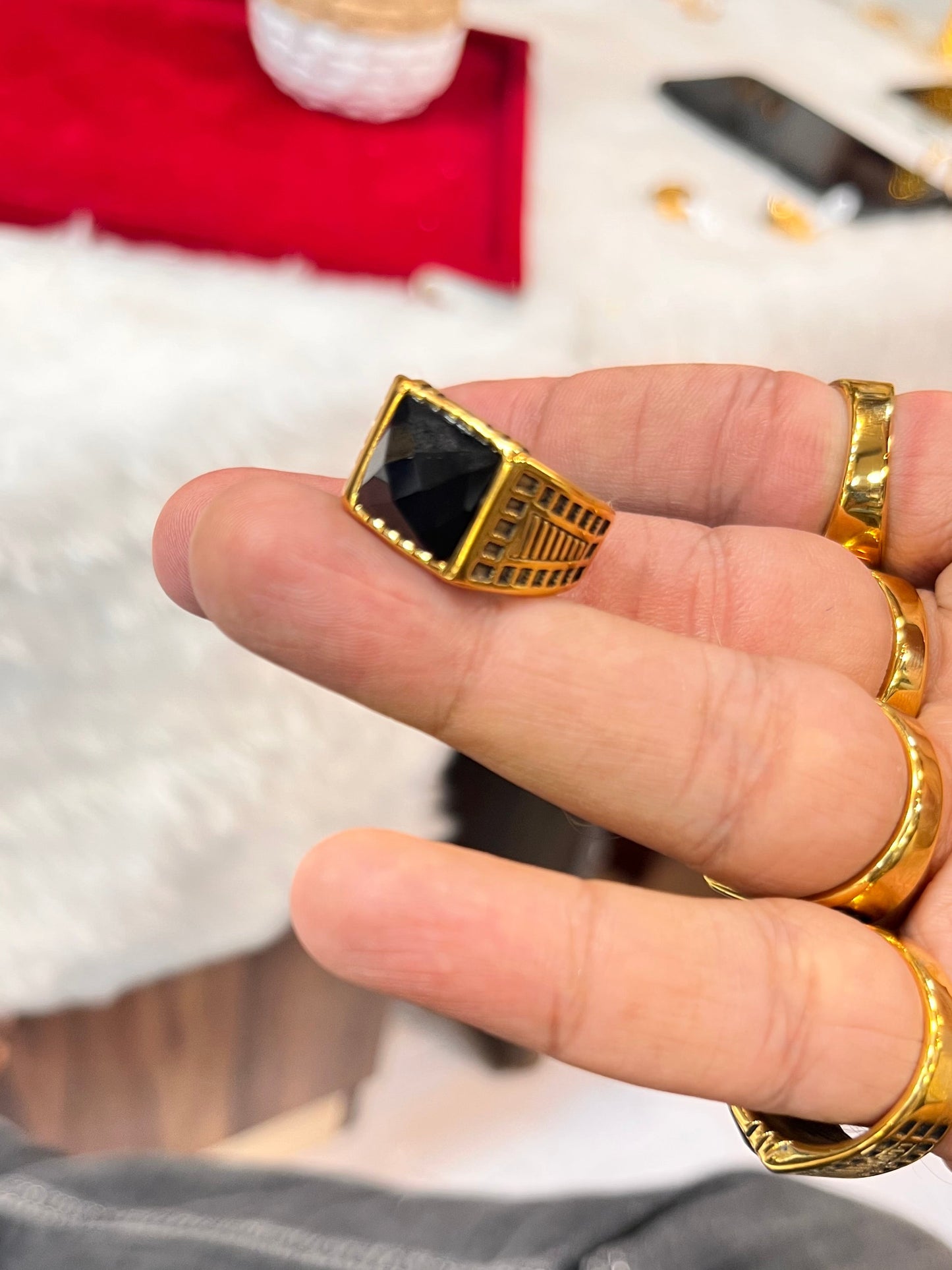 Gold plated black stone mirror design ring