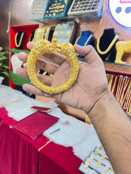 One gram gold plated Sher mukhi rajwadi kada