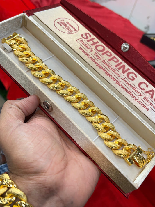One gram gold plated cuban design bracelet