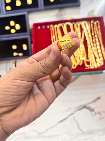 gold plated antitanisk jeguar design ring