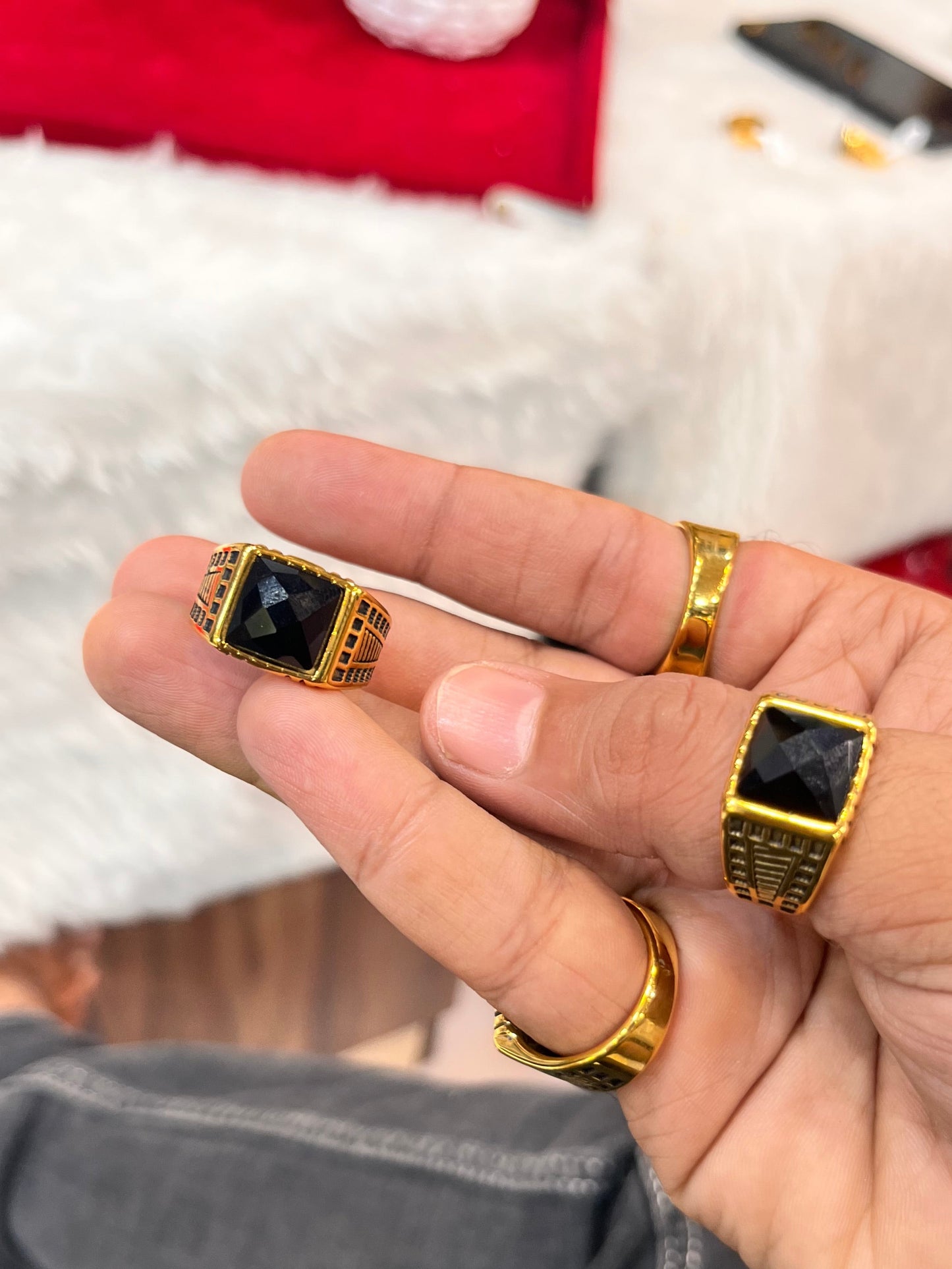 Gold plated black stone mirror design ring