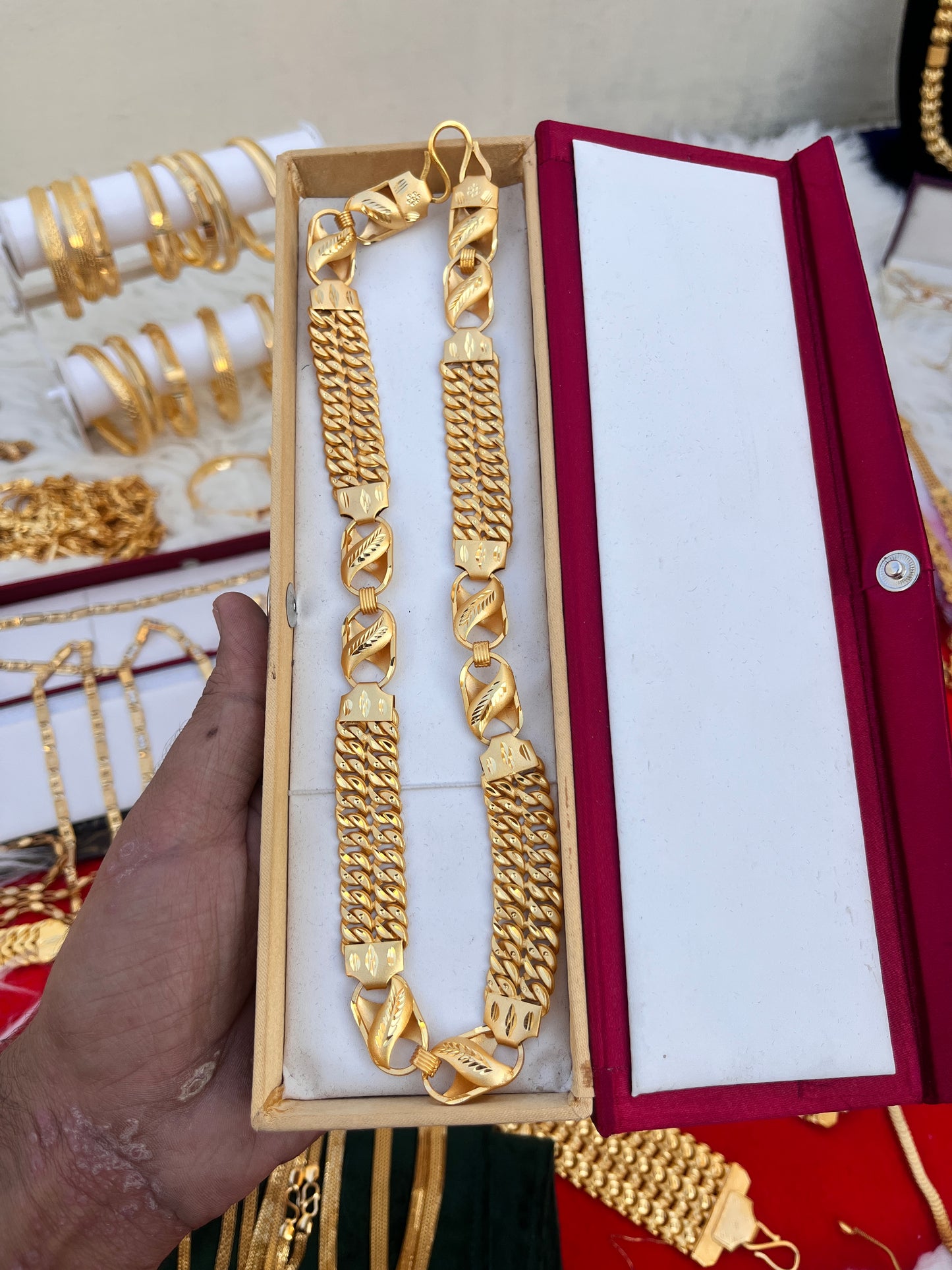 Gold plated heavy singapuri design chain for men