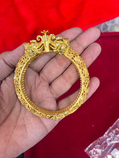 One gram gold plated Chandramukhi small kada