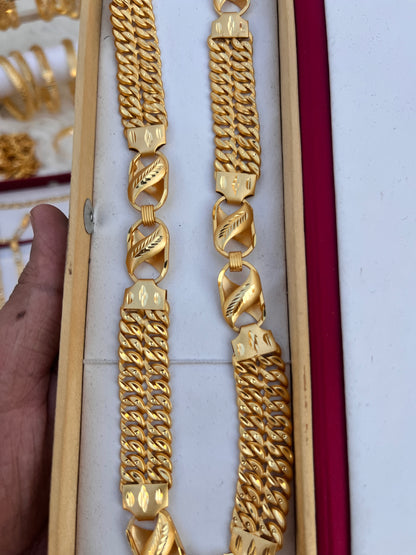 Gold plated heavy singapuri design chain for men