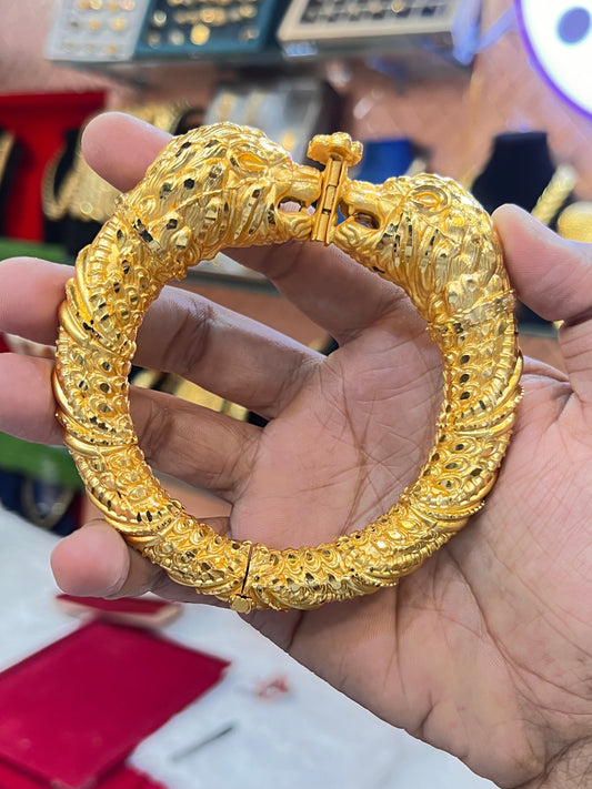 One gram gold plated Sher mukhi rajwadi kada