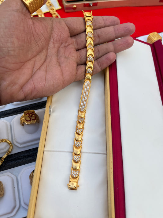 One gram gold plated unique daimond bracelet