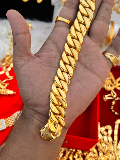 one gram gold plated 1lyer singapuri design heavy bracelet