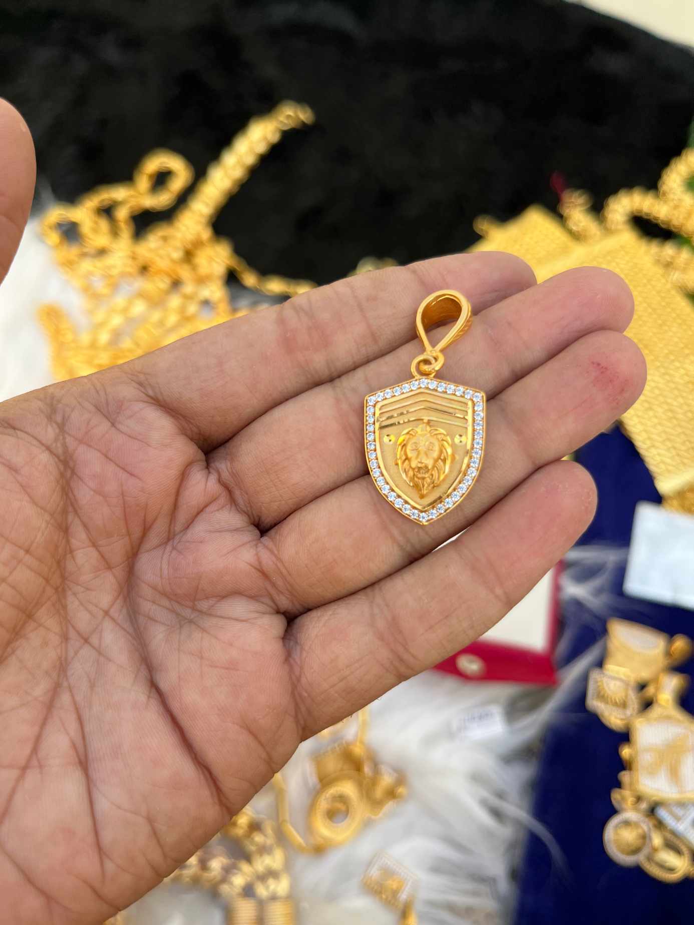 Gold Plated Lion Design Daimond Pendent