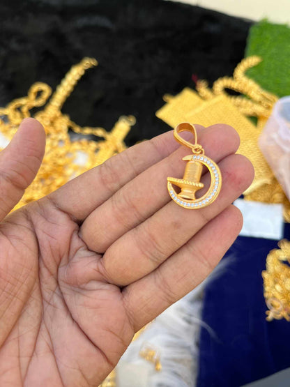 Gold Plated Shiv Ji Design Daimond Pendent