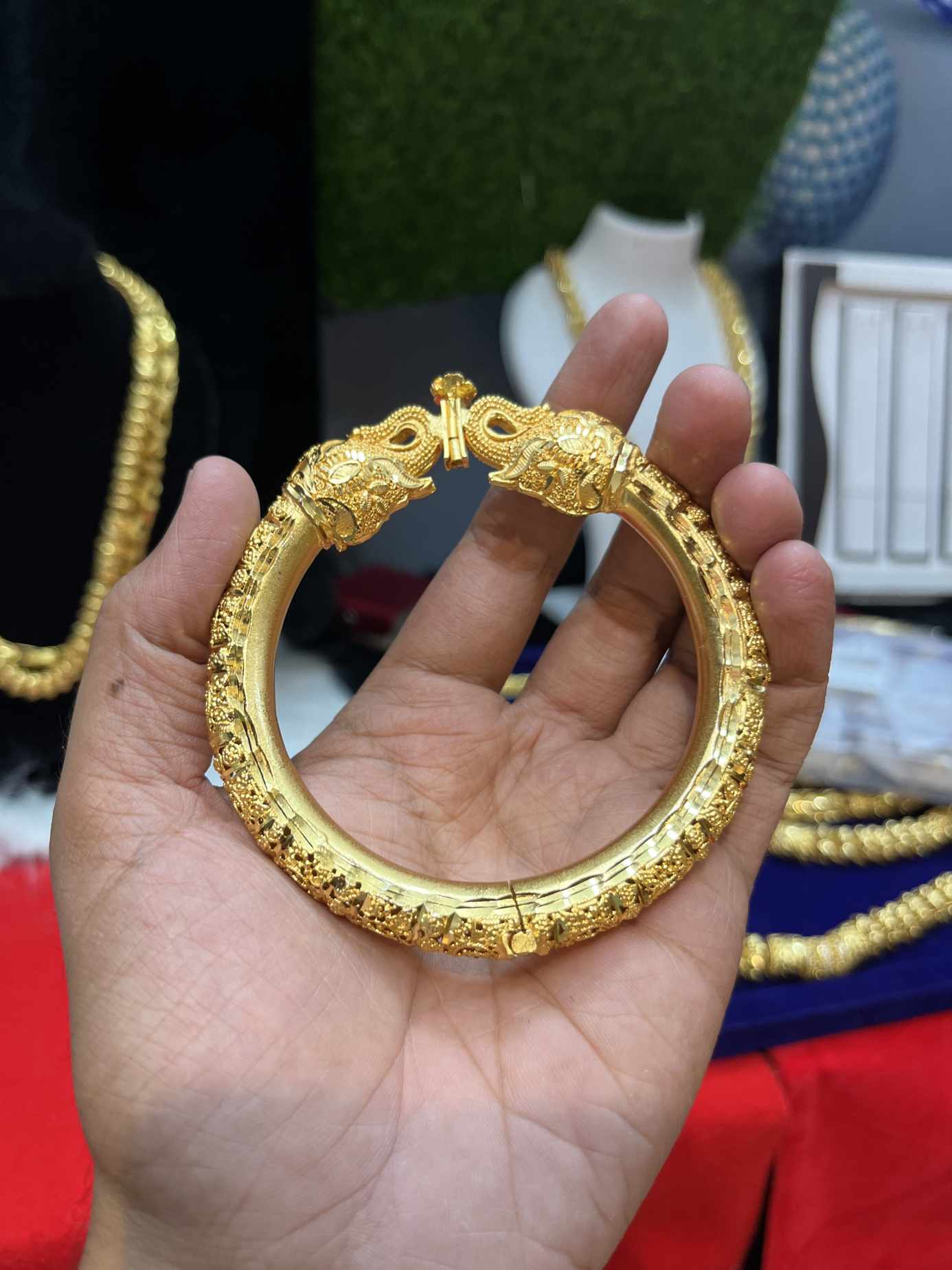 Gold Plated Elephant Rajwadi Design Kada