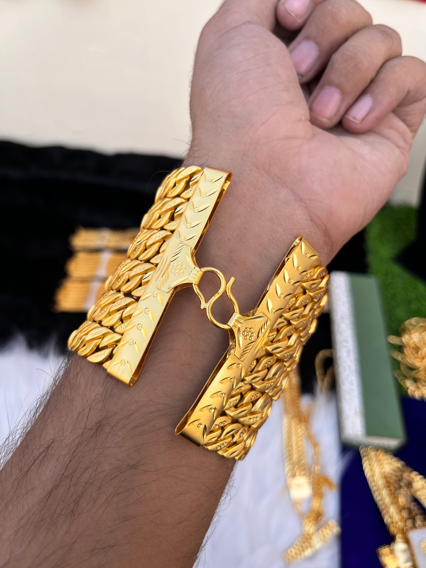 Gold Plated 6lyer Heavy Bracelet