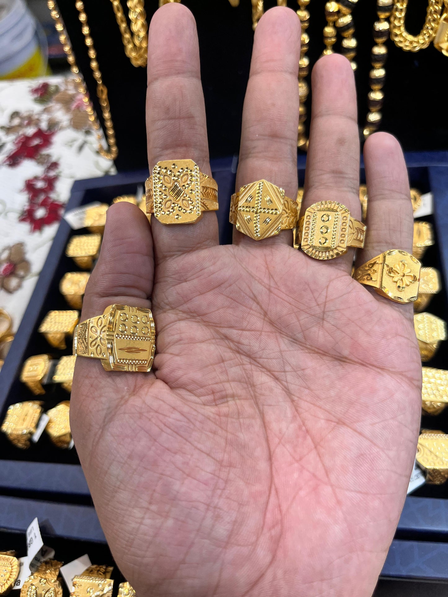 Gold plated 5 pack of rings premium gold polished