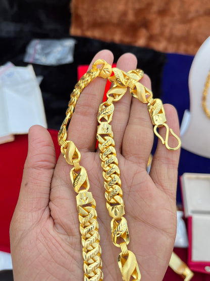 Men's Gold Plated Slim Singapuri Design Chain