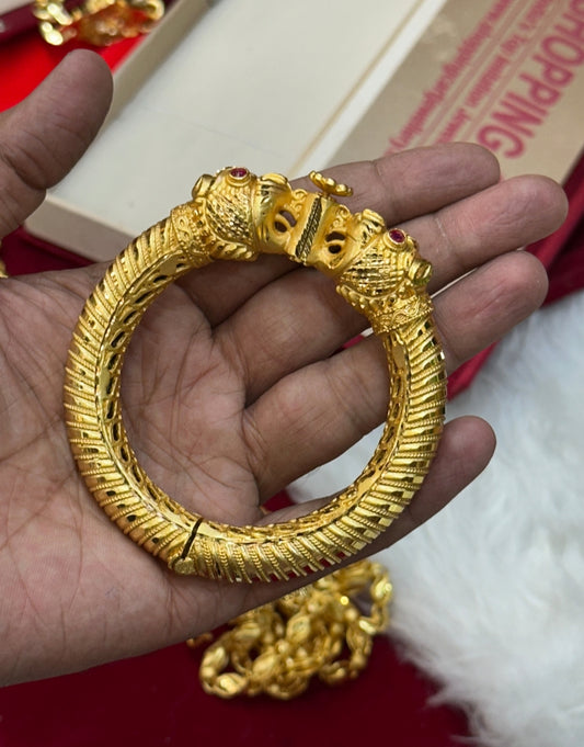 one gram gold plated animal rajwadi kada