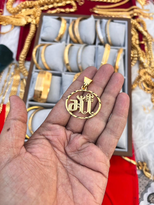 Gold plated premium maa pandent