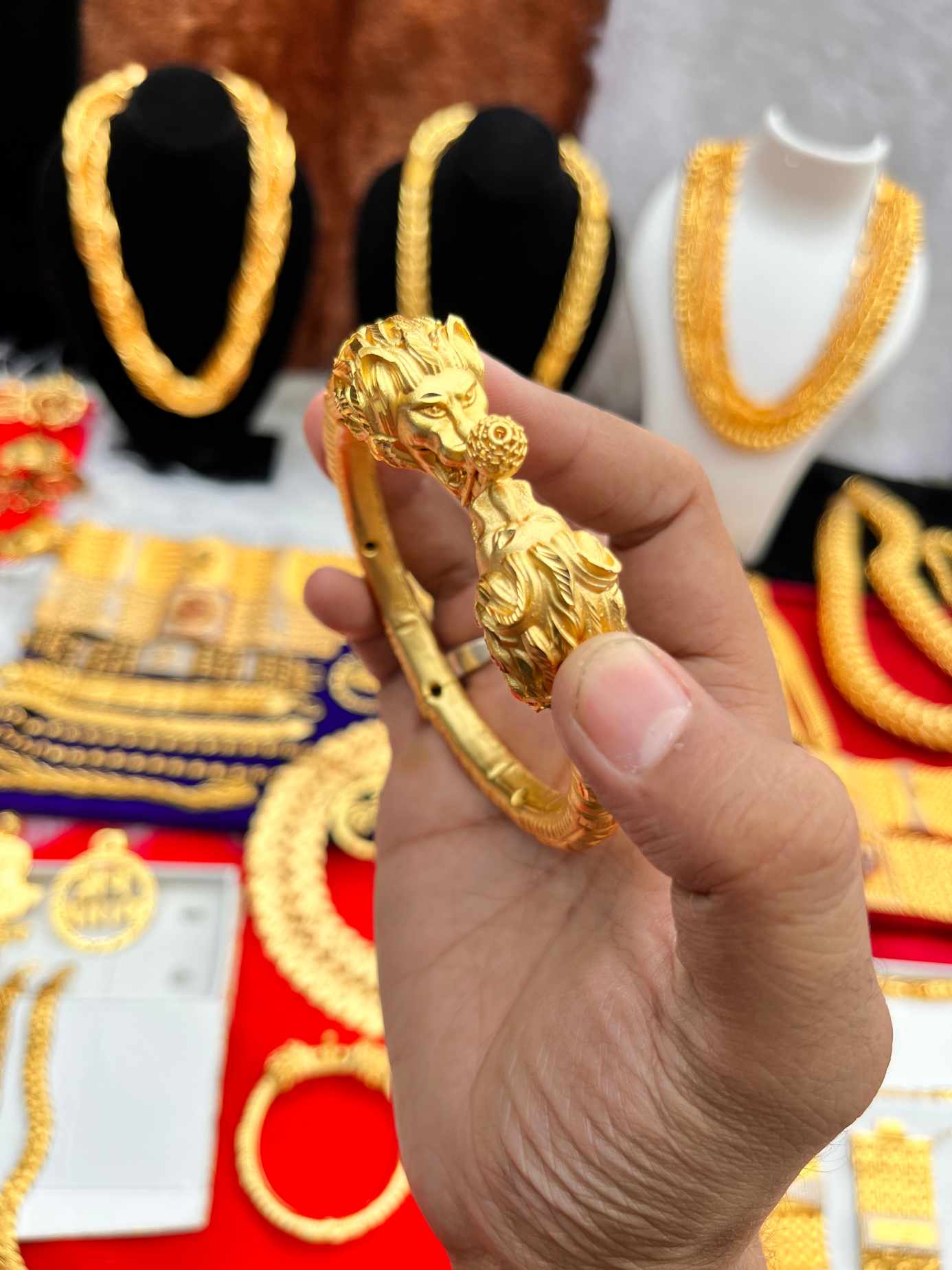 Gold Plated Lion Rajwadi Design Kada With Lock System