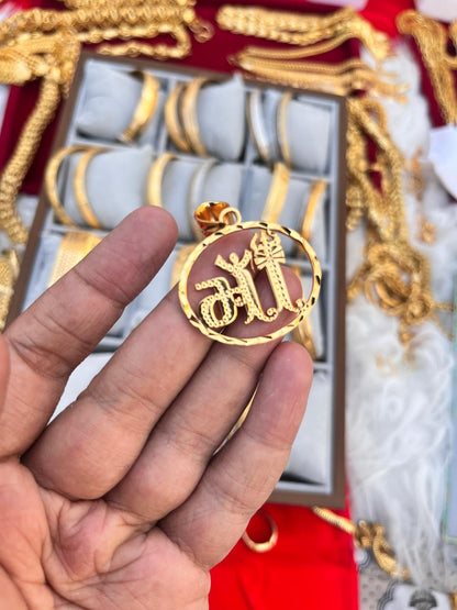 Gold plated premium maa pandent