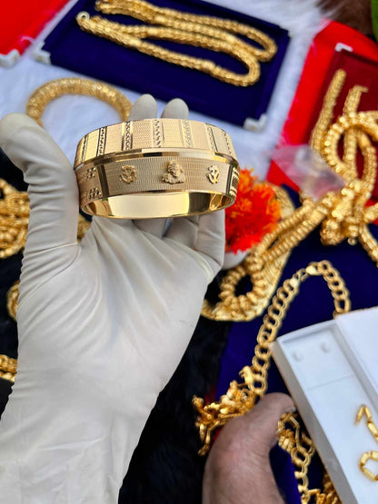 Gold Plated Heavy Sai Baba Design Kada