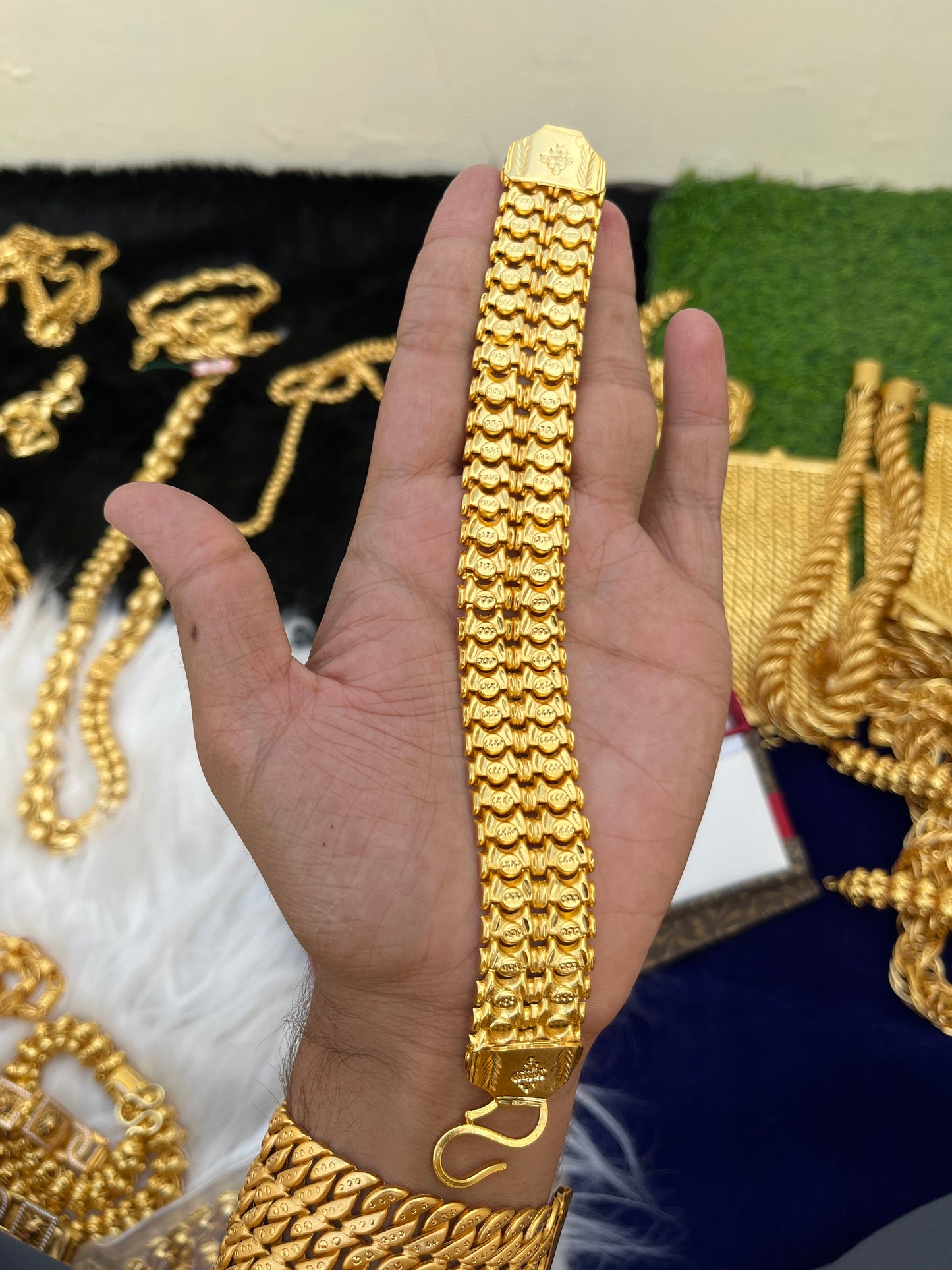 Gold Plated Unique Men's Bracelet