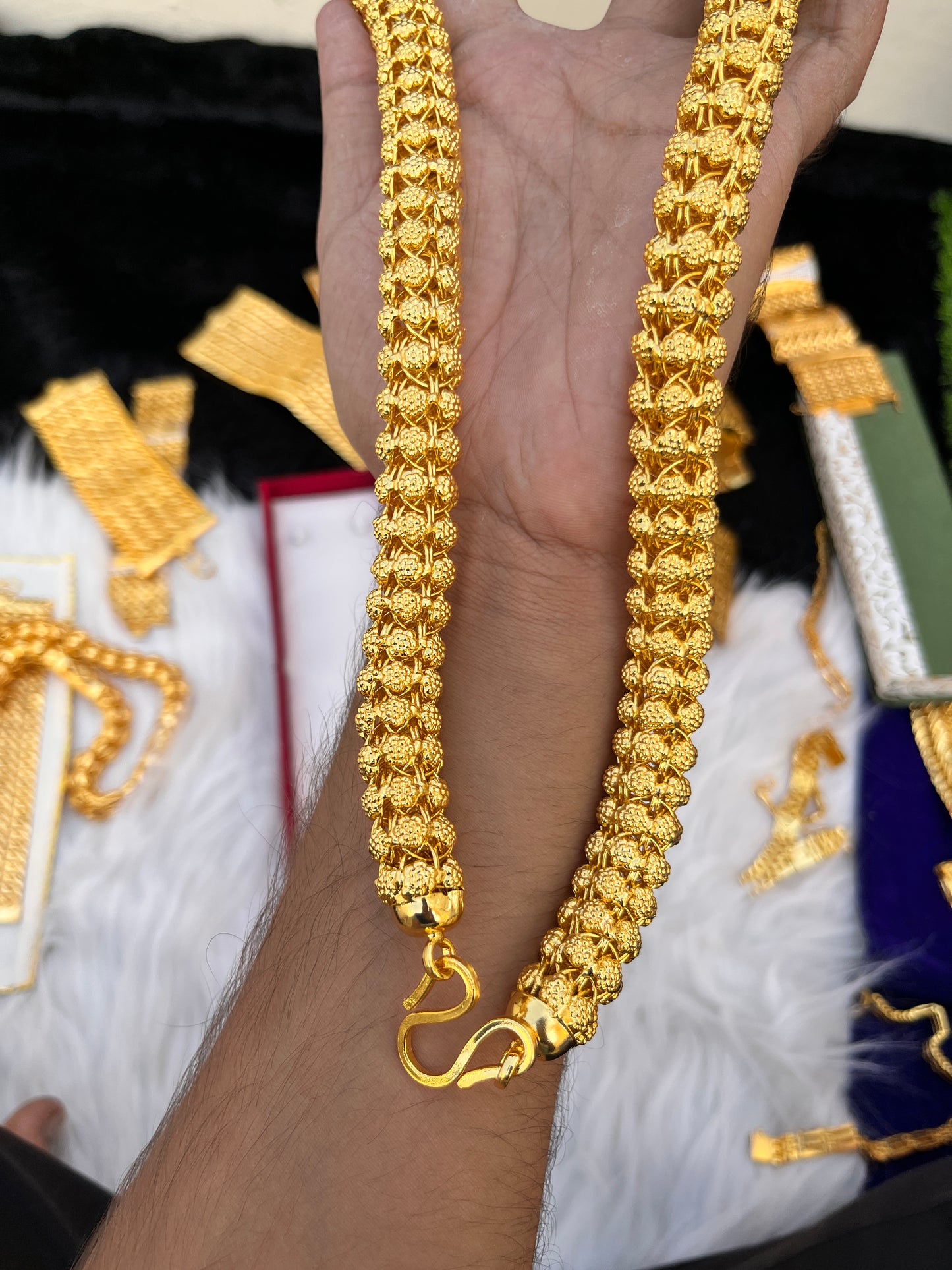 Men's Gold Plated Heavy Gajra Design Chain